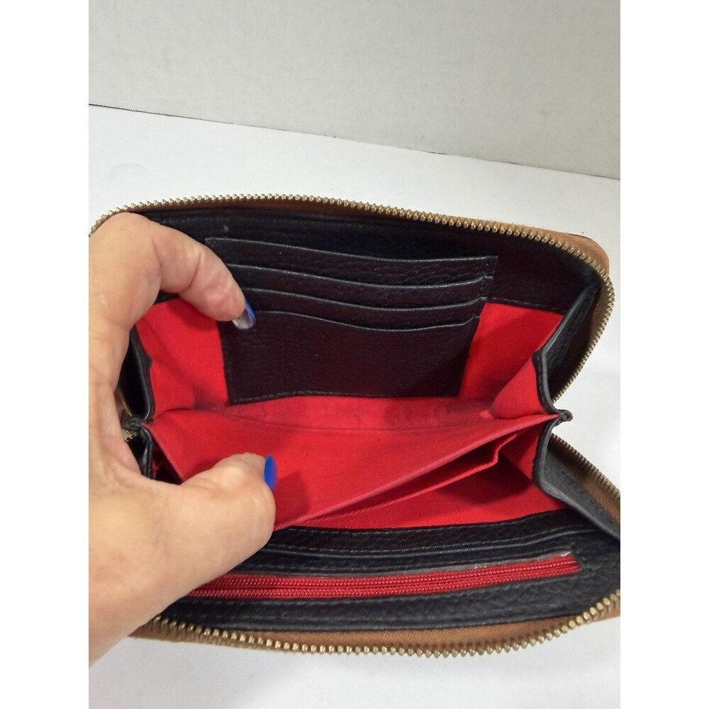 Dooney & Bourke Black & Brown Pebbled Leather  Zip Wallet - Picture 9 of 10